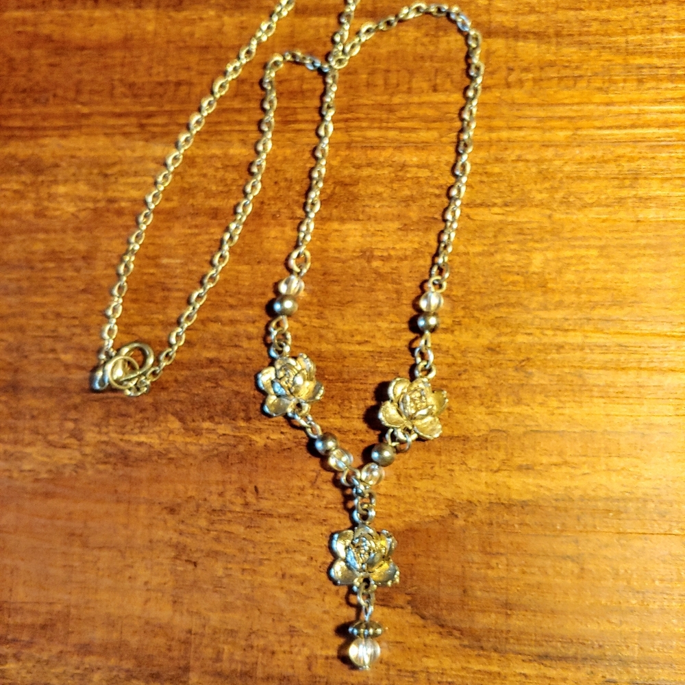 Silver Flower Necklace - Picture 2 of 6